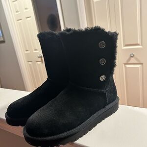 UGG Women's Black Shearling Boots